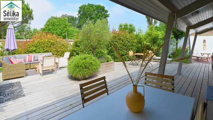 Image No.1-3 Bed House for sale
