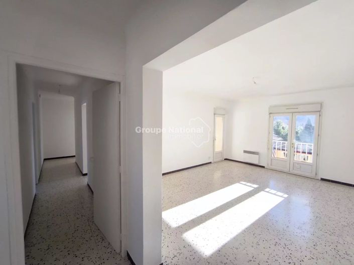 Image No.1-3 Bed Apartment for sale