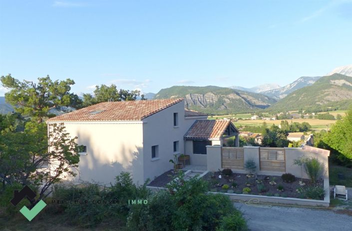 Image No.1-Maison de 4 chambres à vendre à Digne-les-Bains