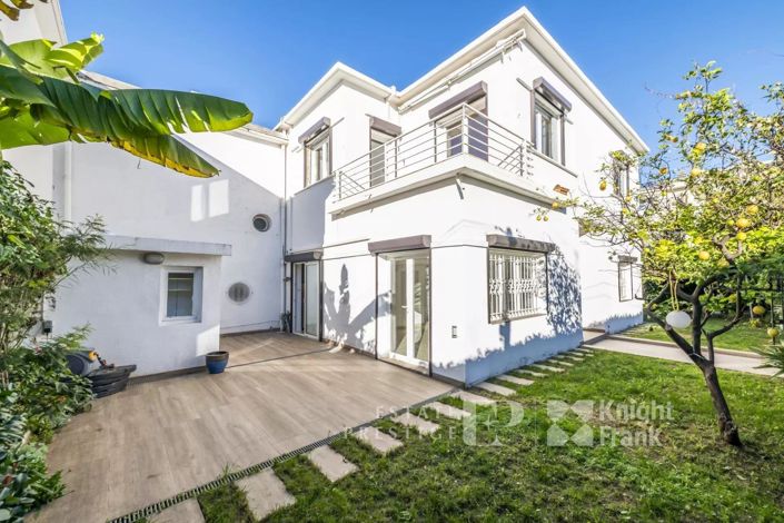 Image No.1-3 Bed House for sale