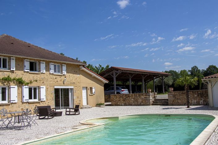 Image No.1-3 Bed House for sale