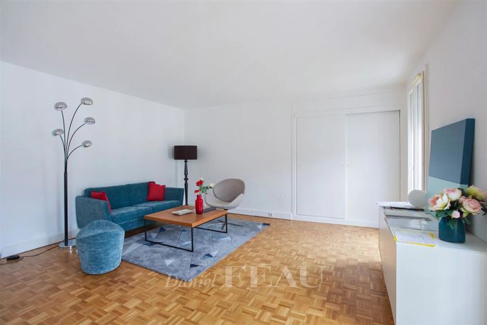Image No.1-Appartement de 2 chambres à vendre à Versailles