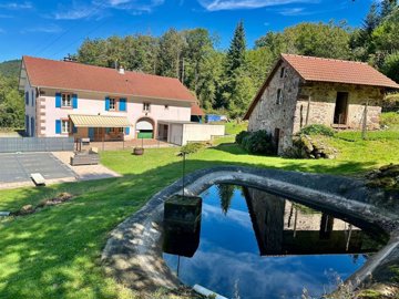 1 - Franche-Comté, Maison