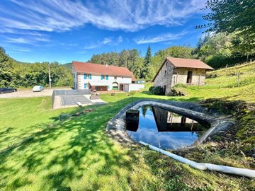 1 - Franche-Comté, Maison