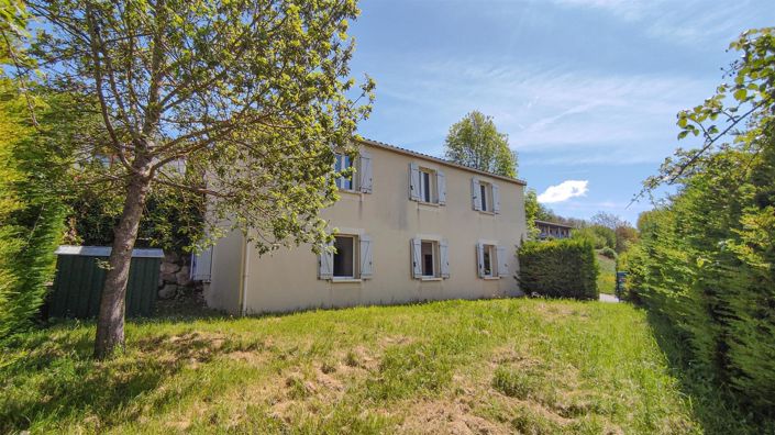 Image No.1-Maison de 5 chambres à vendre à Montcuq