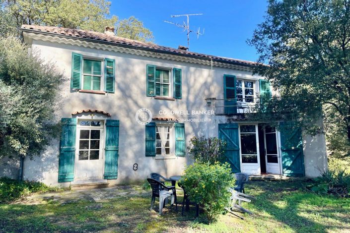 Image No.1-4 Bed House for sale