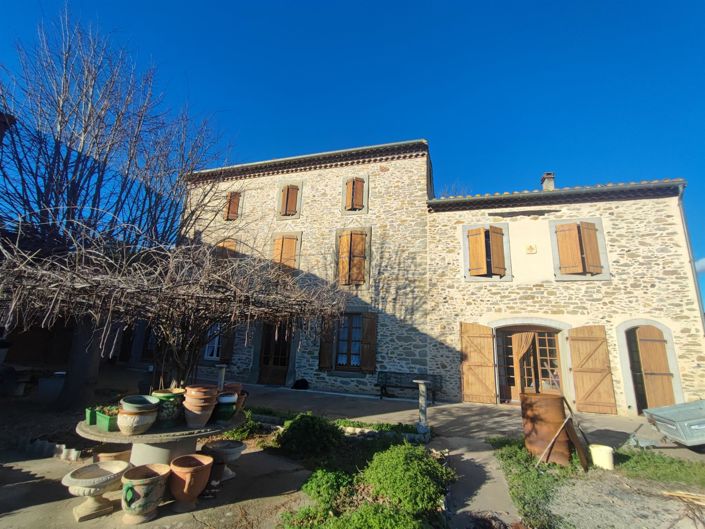 Image No.1-6 Bed House for sale