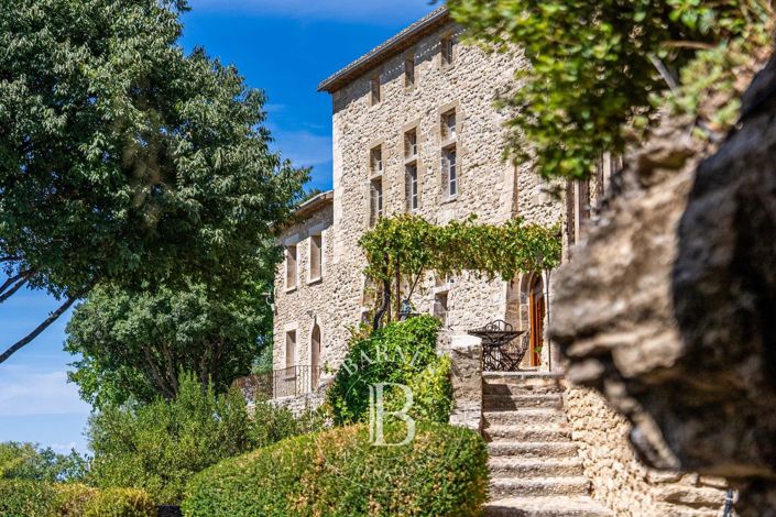 Image No.1-5 Bed House for sale