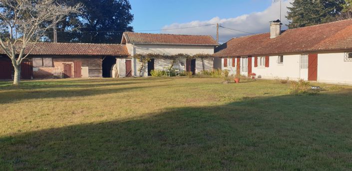 Image No.1-3 Bed House for sale