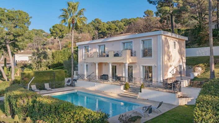 Image No.1-6 Bed House for sale