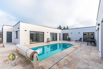 1 - Dreux, Maison