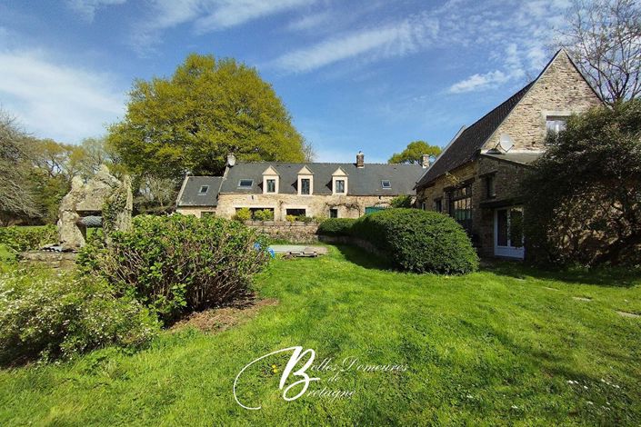 Image No.1-6 Bed House for sale
