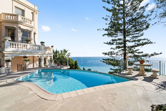 Image No.1-7 Bed House for sale