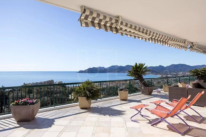 Image No.1-Appartement de 4 chambres à vendre à Cannes-la-Bocca