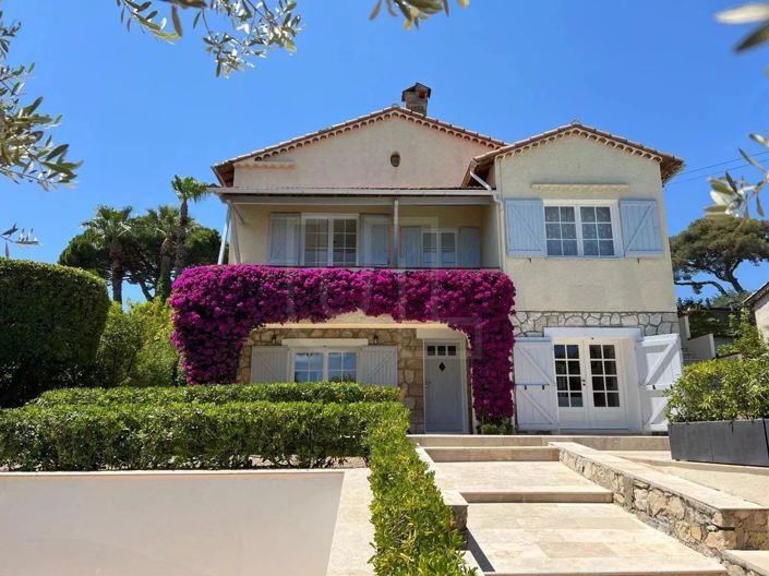 Image No.1-4 Bed House for sale