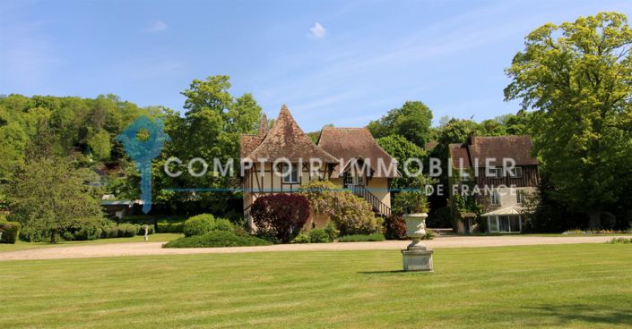 Image No.1-11 Bed House for sale
