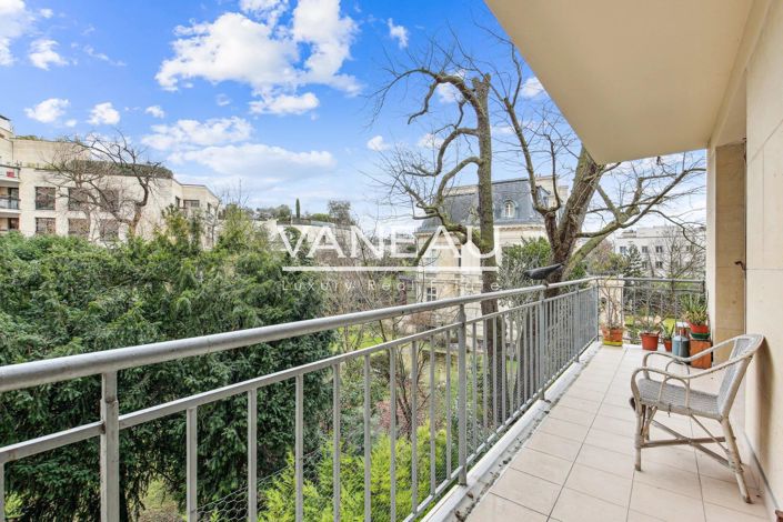 Image No.1-3 Bed Apartment for sale