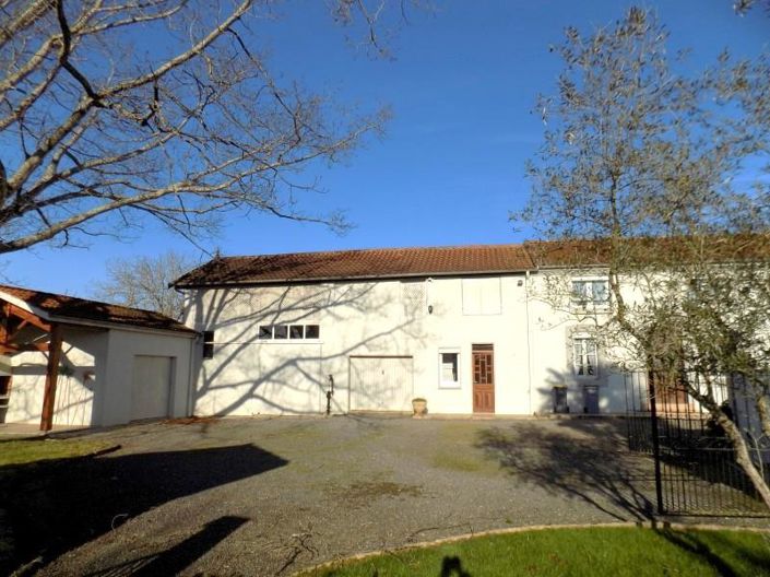 Image No.1-4 Bed House for sale