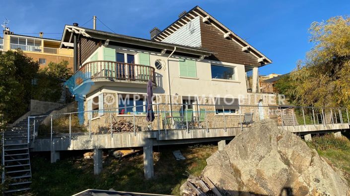 Image No.1-4 Bed House for sale