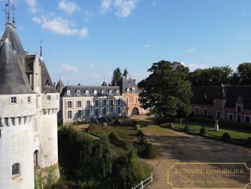 1 - Chartres, Maison