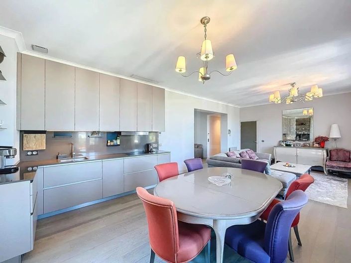 Image No.3-3 Bed Apartment for sale