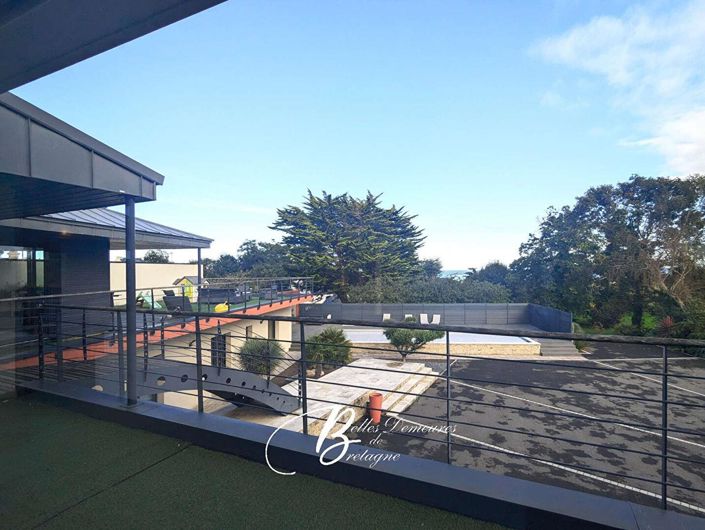 Image No.5-5 Bed House for sale