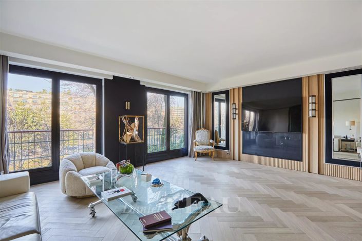 Image No.1-2 Bed Apartment for sale