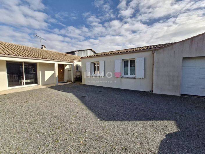 Image No.1-Maison de 4 chambres à vendre à Vérines