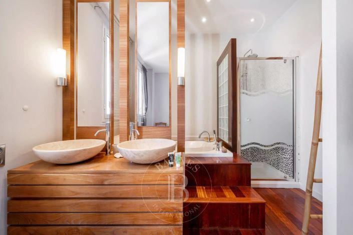 Image No.10-3 Bed Apartment for sale