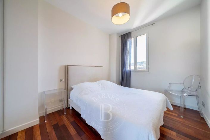 Image No.11-3 Bed Apartment for sale