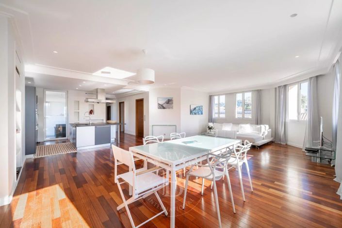 Image No.6-3 Bed Apartment for sale