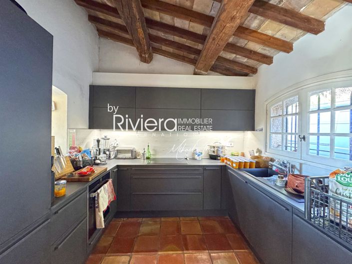 Image No.14-4 Bed House for sale