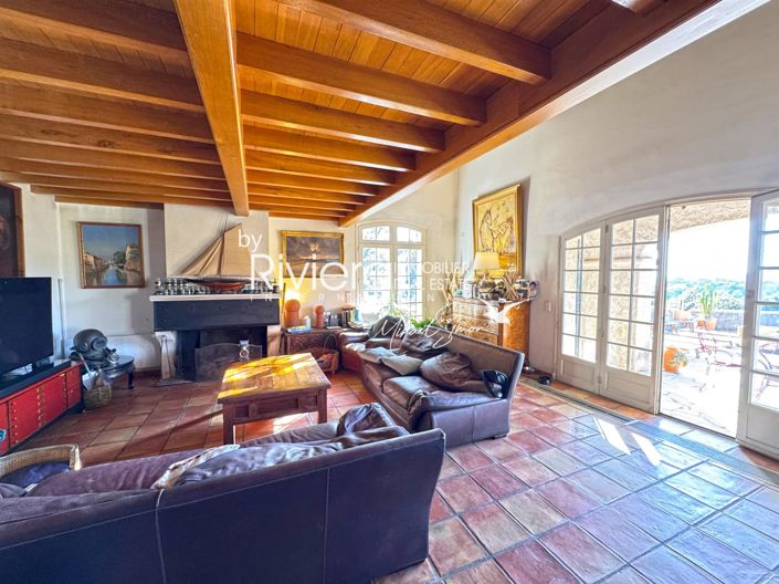 Image No.16-4 Bed House for sale