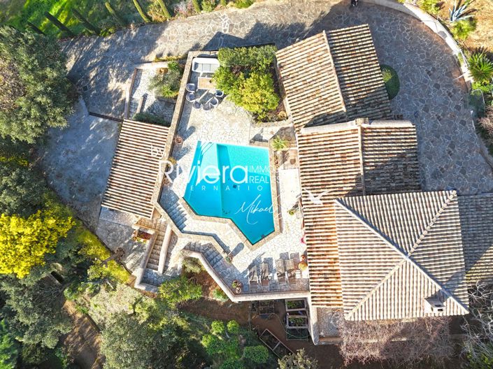 Image No.7-4 Bed House for sale