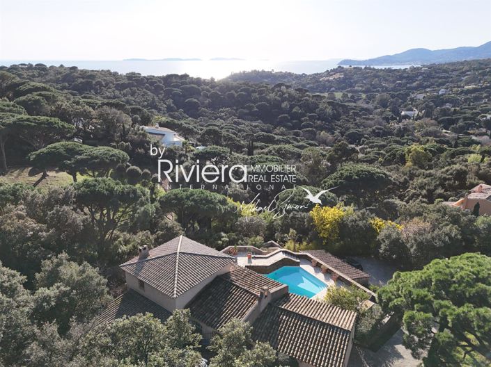 Image No.9-4 Bed House for sale