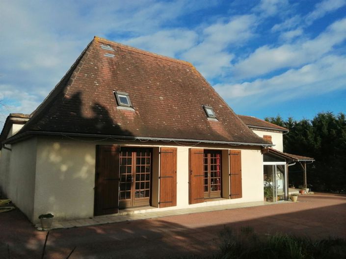 Image No.1-Maison de 6 chambres à vendre à Dordogne
