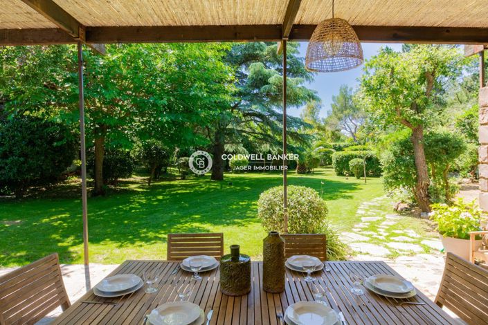 Image No.1-3 Bed House for sale