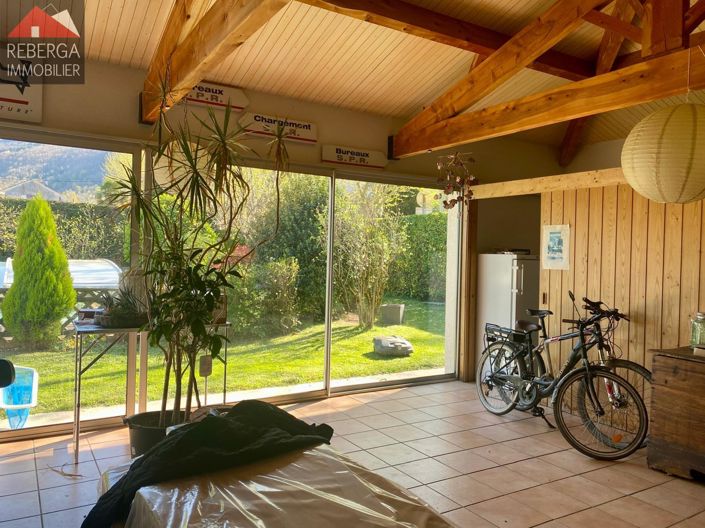 Image No.22-4 Bed House for sale