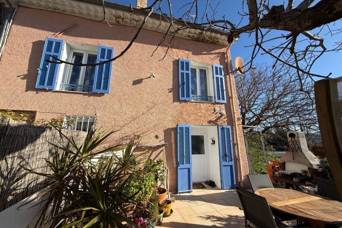 Image No.1-3 Bed House for sale