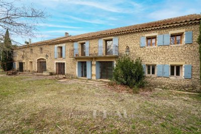 1 - L'Isle-sur-la-Sorgue, Maison