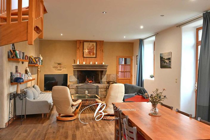 Image No.5-5 Bed House for sale