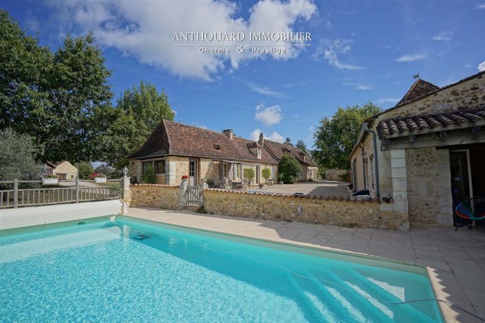 Image No.1-Propriété de 12 chambres à vendre à Bergerac