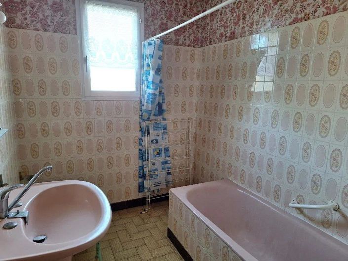 Image No.11-4 Bed House for sale