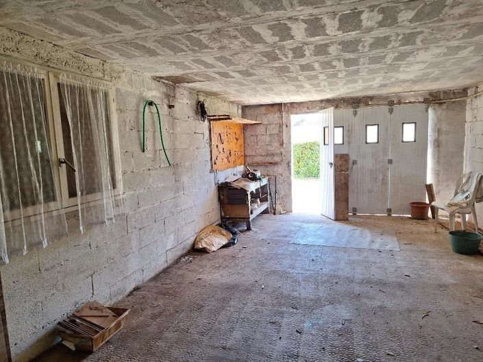 Image No.15-4 Bed House for sale