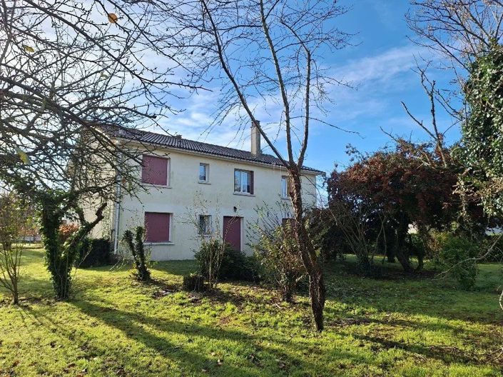 Image No.2-4 Bed House for sale