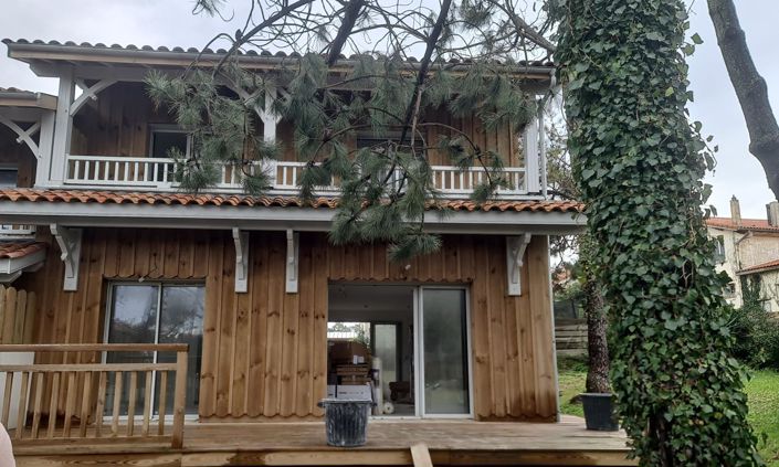 Image No.1-3 Bed House for sale