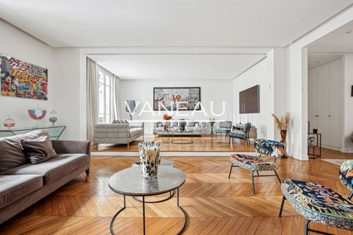 Image No.1-3 Bed Apartment for sale
