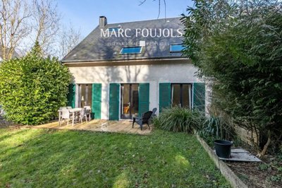 1 - Chantilly, House