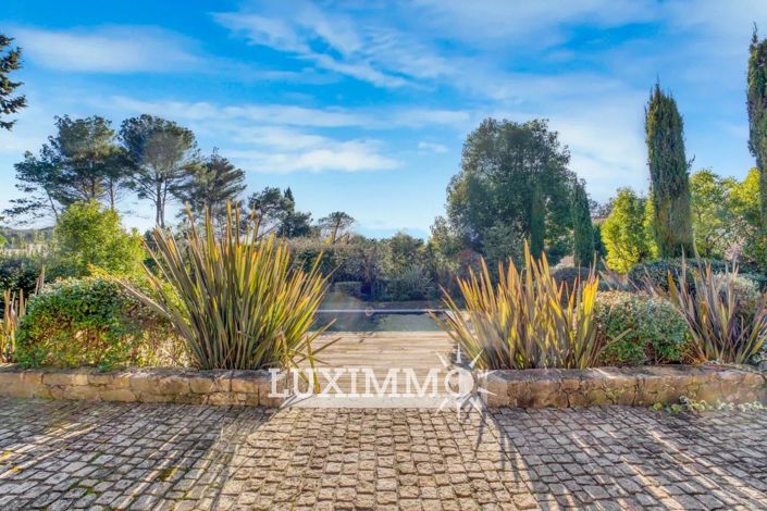 Image No.11-4 Bed House for sale