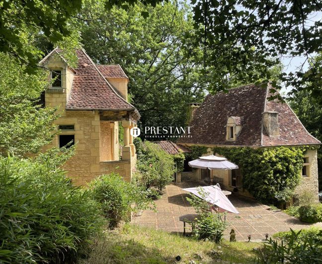 Image No.1-Propriété de 6 chambres à vendre à Le Bugue